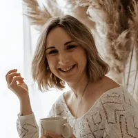 Clémence Vallernaud - Photo Carrée