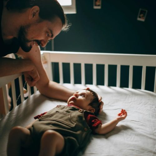 devenir-assistant-maternel-homme Devenir assistant maternel homme